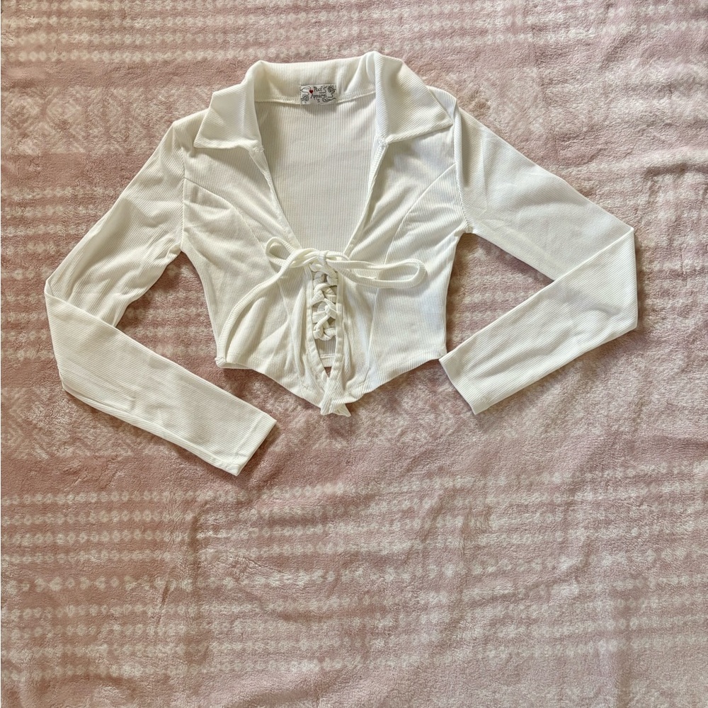 White Long Sleeve Crop Blouse with Tie Front - Picture 4 of 9